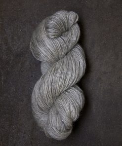 Filtmakeriets klassiska ullgarn Ljusgrå 2-trådigt 100 % svensk fårull