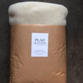 Pläd / quiltvadd, 100 % svensk texelull. Filtmakeriet