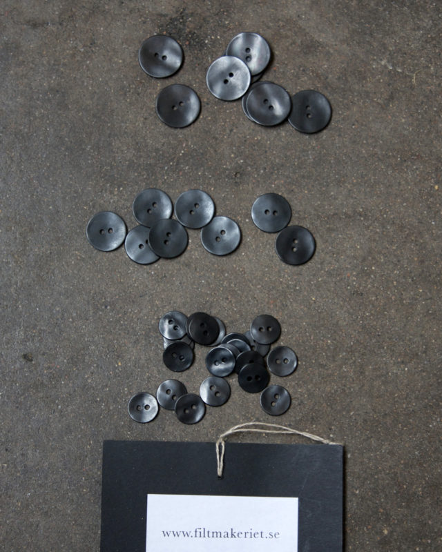 Filtmakeriets metallknappar